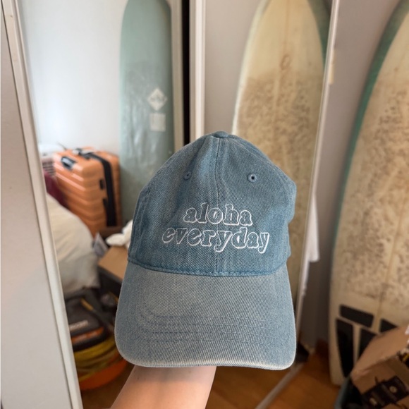 ALOHA hat - Picture 2 of 9